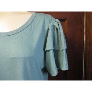 Green Color Slimming Style Scoop Neck Short Sleeve Dress-Long Legging Top